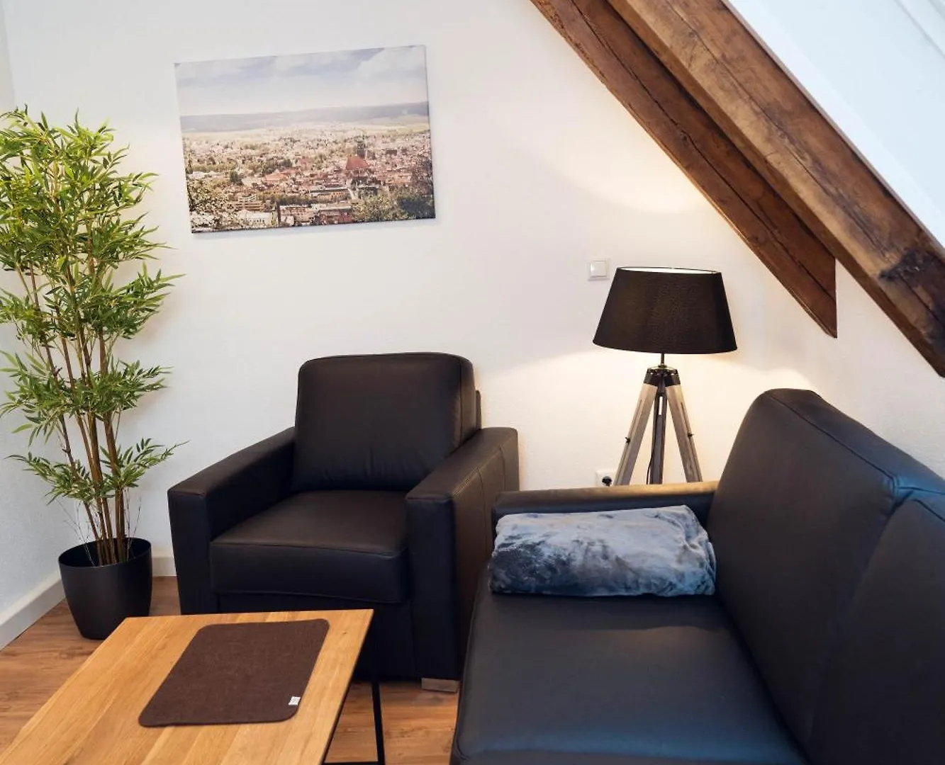 Amberg Apart - Apartment-Wohnung 3 - Wohnraum Auf Zeit 0*,  Germany